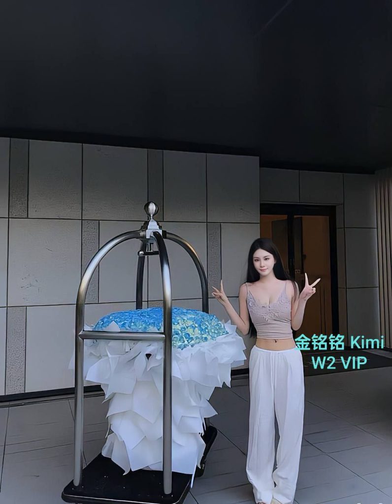 独家新人❤️金铭铭Kimi❤️00年漂亮邻家女生9314 作者:伦敦W2VIP 帖子ID:5010 