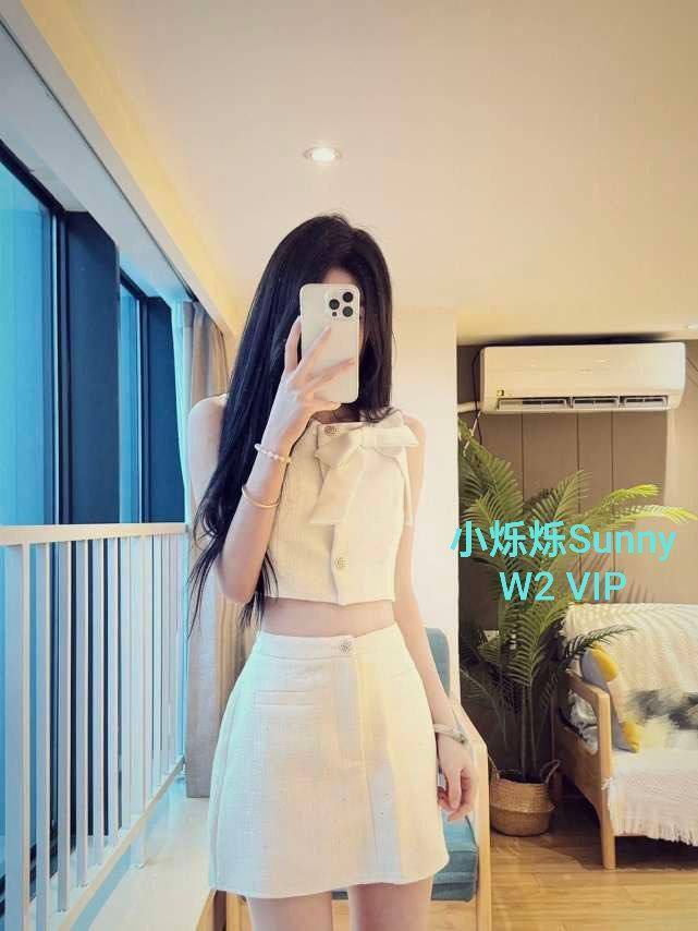 小烁烁❤️Sunny 英国本土艺术学院留学生  真实05年出生真实19岁5844 作者:伦敦W2VIP 帖子ID:5028 