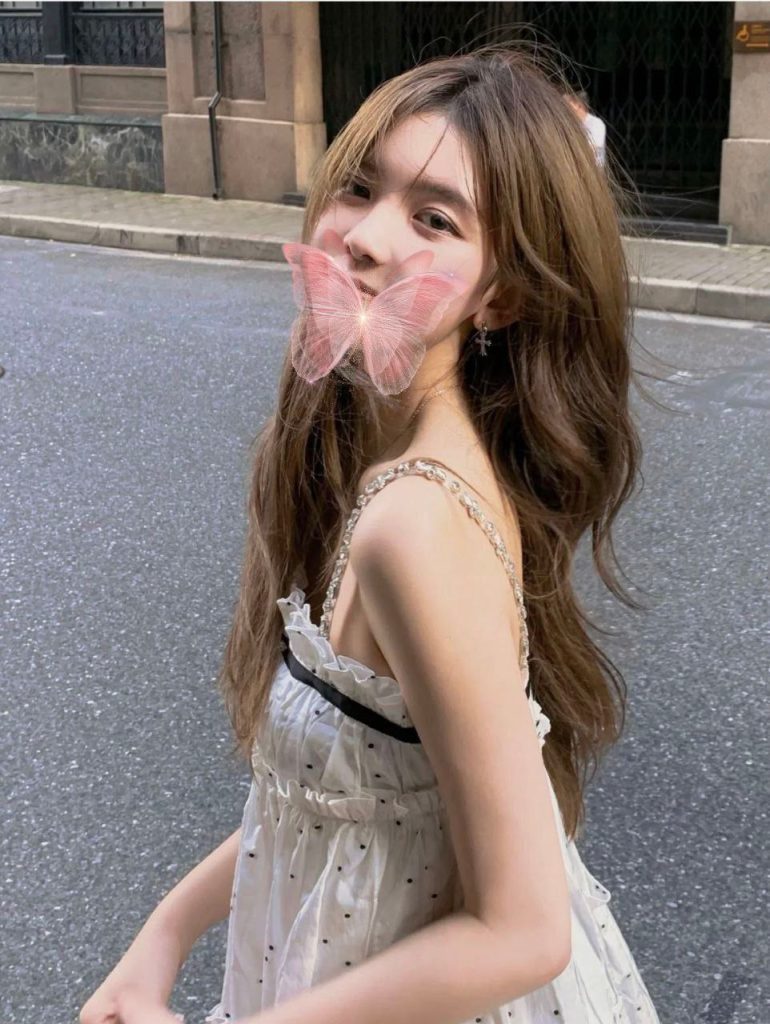 新人到新学生报道  ❤️Angela❤️23岁❤️白甜纯  台湾女生志玲的声音5612 作者:伦敦W2VIP 帖子ID:5393 