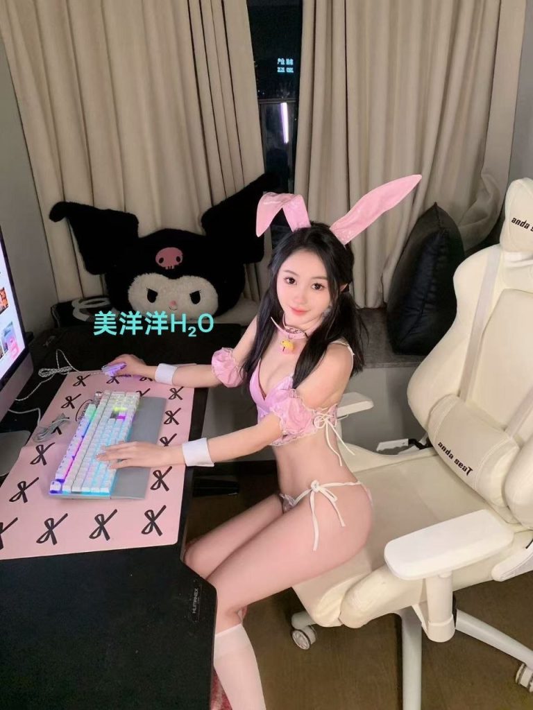 美洋洋H₂O✈️新人到  ‍国内应届本科毕业生‍  03年出生☺️6808 作者:伦敦W2VIP 帖子ID:5477 